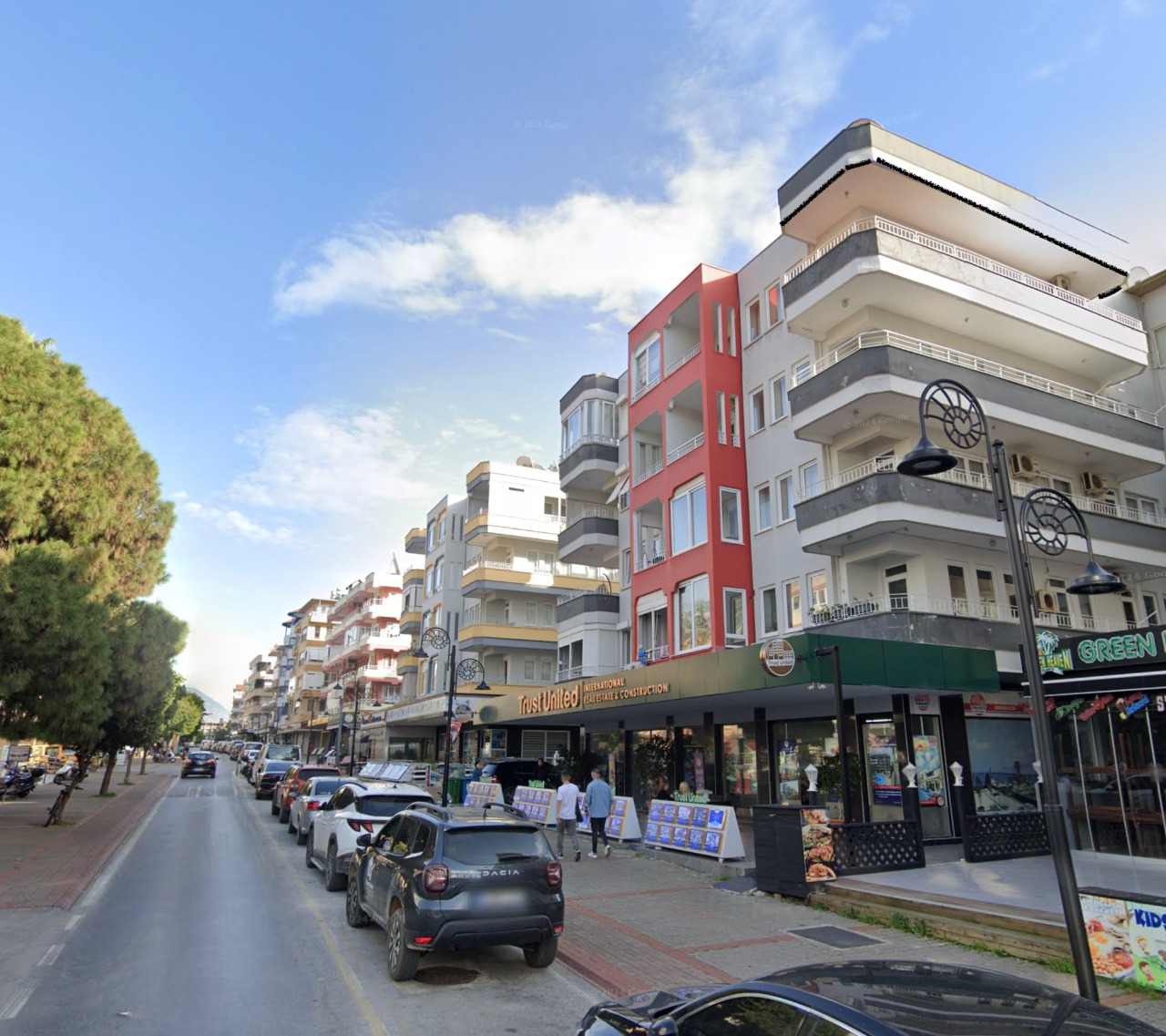 Alanya Merkez Damlataş Caddesinde Satılık 2+1 Daire | Denize Yürüme Mesafesi | Yatırımlık Fırsat