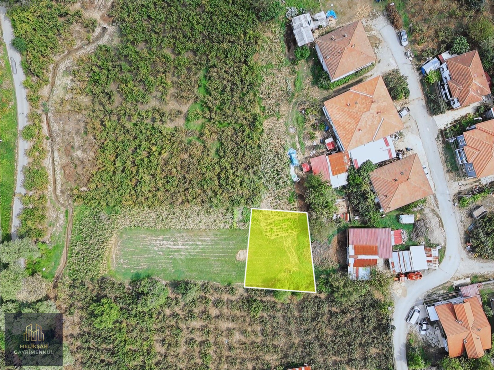 Sakarya Hendek Kemaliye Satılık Arsa 433 m² – Uygun Fiyat