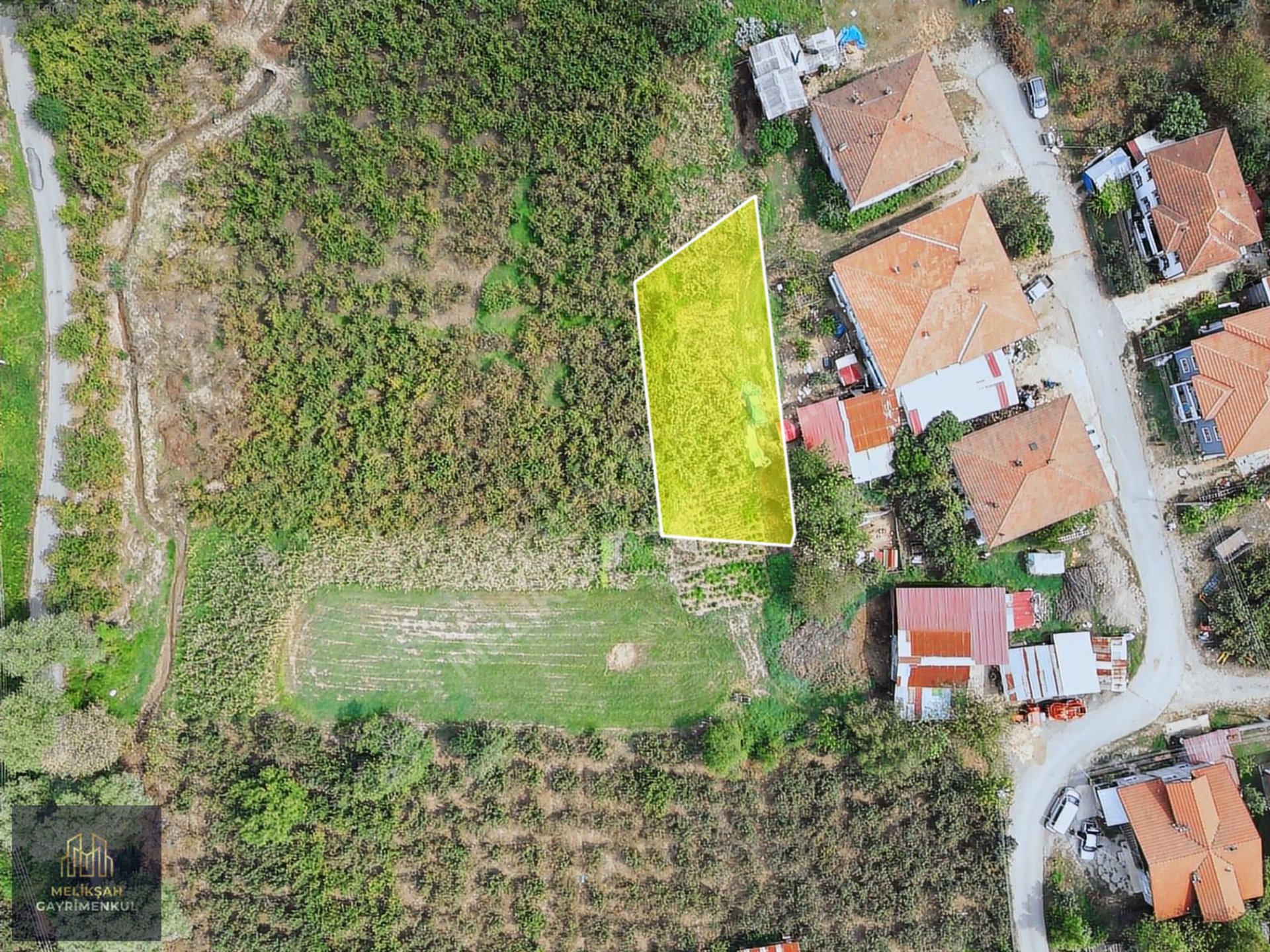 Sakarya Hendek Kemaliye Satılık Arsa 522 m² – Kaçırılmayacak Fırsat