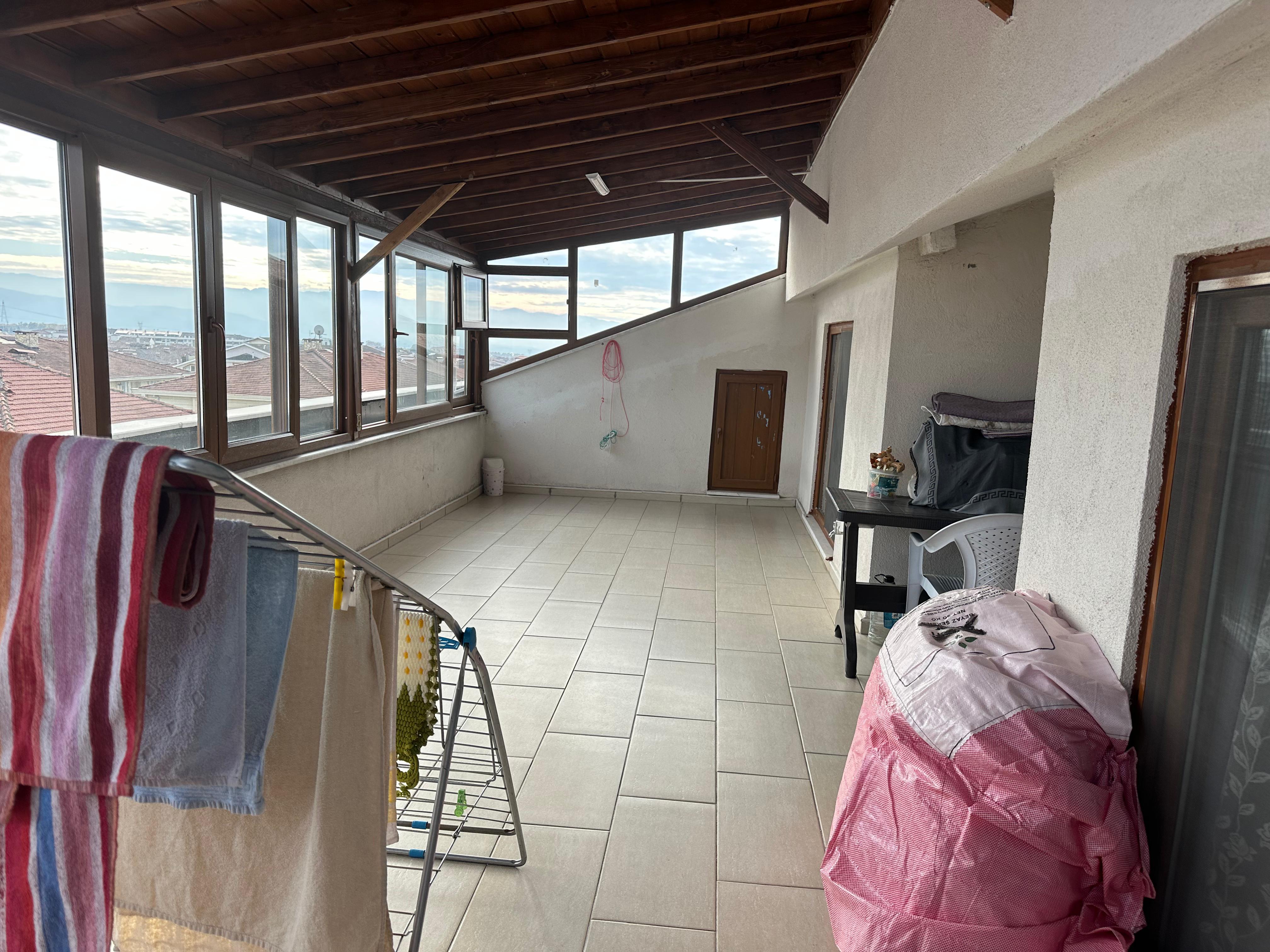 Hendek Satılık 3+1 Teras Kat Daire – 180 m² Brüt Geniş Yaşam Alanı - Satılık Daire fotoğraf 4