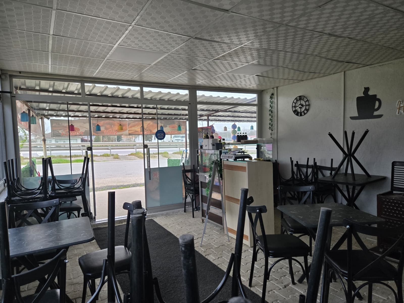 Hendek Büyükdere’de Fırsat! Devren Kiralık Market & Çiğköfte Dükkanı - Kiralık İş Yeri fotoğraf 9