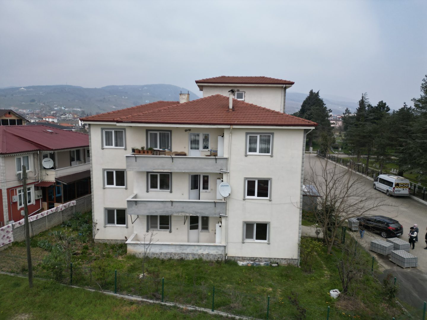 Kiralık Daire - Mahmutbey Mahallesi, 130 m² (Kira: 15.000 TL/Ay)